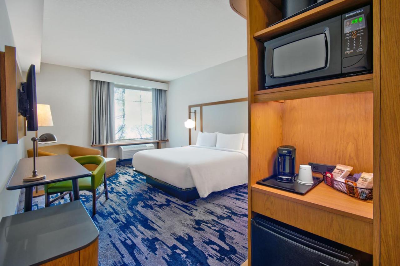 Fairfield By Marriott Inn & Suites Orlando At Flamingo Crossings Town Center Bagian luar foto